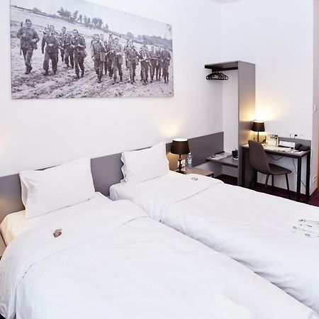 Koszary Arche Hotel Góra Kalwaria Buitenkant foto