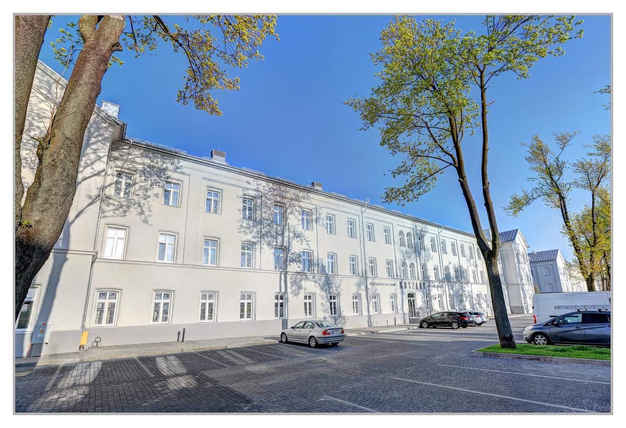 Koszary Arche Hotel Góra Kalwaria Buitenkant foto